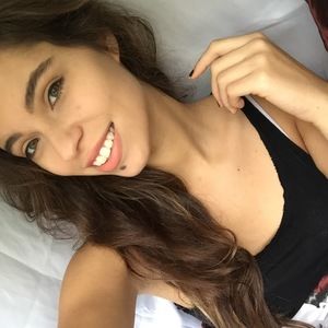 Meet your Posher, Mara